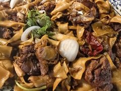 -壹阁胡羊焖饼(特色小吃街店)