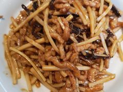 鱼香肉丝-金百万烤鸭店(马甸店)