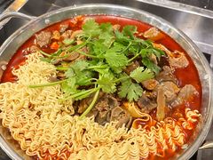 -百年川椒重庆老火锅(光谷店)