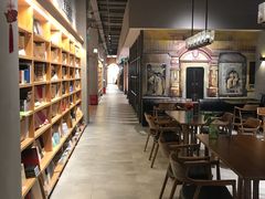 -百新书局(尚悦湾店)