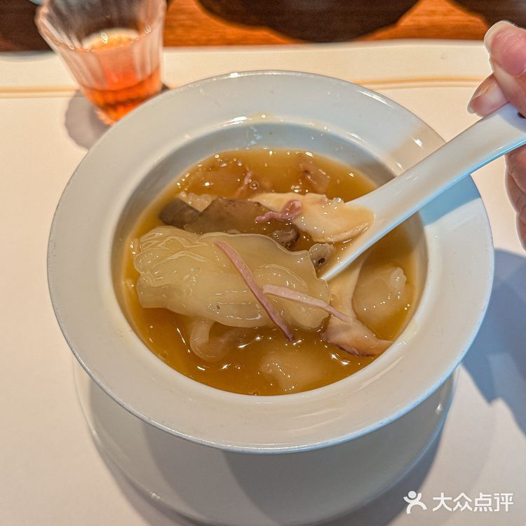 藏在河坊街深处🉐西湖边的王思聪同款私宴