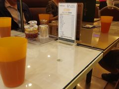 -八一路好吃街(雨田商务大厦店)