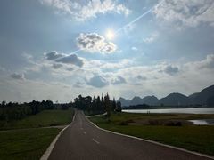 -云漫湖生态度假公园