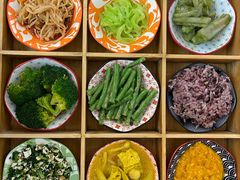 -轻蔬不用等·素食(江苏路店)