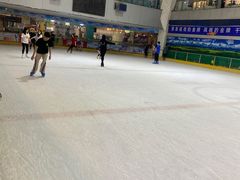 -正佳冰河湾真冰滑冰场