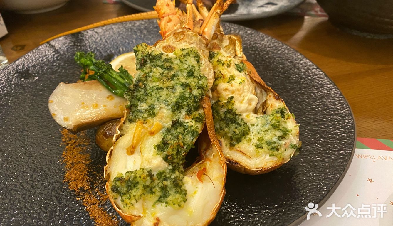 没有预约的我们问了这家排队最快的 味道算不错了