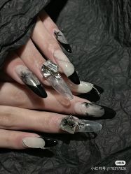 -斯馨·健康美甲美睫