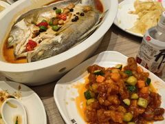 -六泰居·尔滨地标·东北菜(泰山路店)