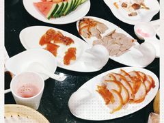 -皇城根·鲁菜济南菜·吊炉烤鸭·炒鸡鱼头(济南旗舰店)