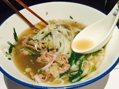 -美奈小馆·越南料理(中航城君尚购物中心店)