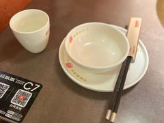 -锅飘飘·东北铁锅炖(雨花客厅店)