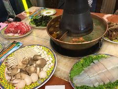 -清真马家美食城•海鲜•青岛菜•火锅(延安三路店)