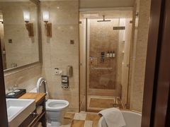 -沈阳皇朝万鑫酒店