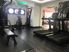 -简·无界健身工作室·运动康复·体态(石厦店)
