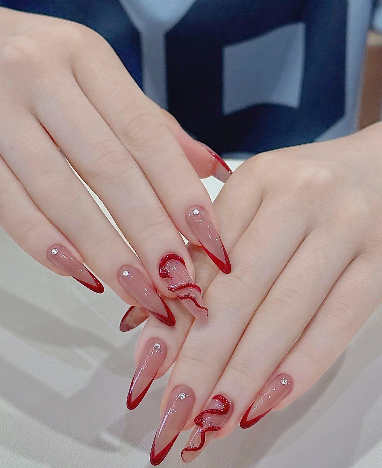 法式红 指甲魅力