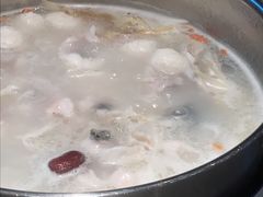鱼肉鱼丸-淘米捞·米汤脆鲩鱼火锅(福田皇岗店)