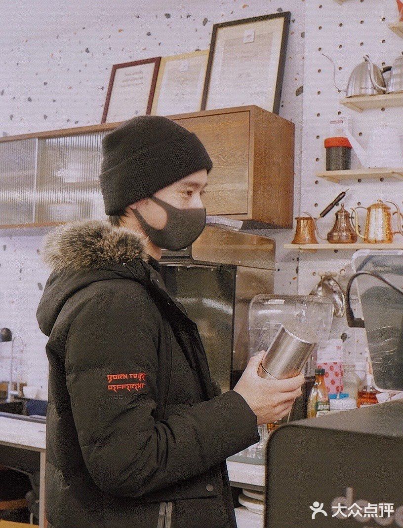 重庆探店｜我没有穿牛仔裤，牛仔衣行吗☕️