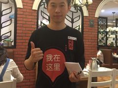 -闫府私房菜(经四路万达店)