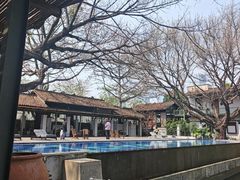 -喜洲吧·江畔老船厂·庭院餐厅(喜临院店)
