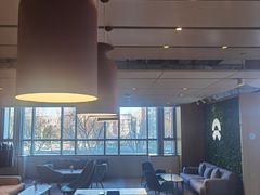 -蔚来中心(北京中关村店)