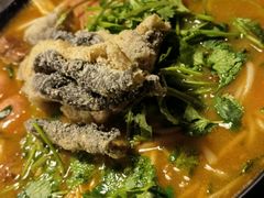 -肥汁米蘭香港米线(宁波路总店)