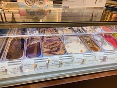 榛子碎巧克力-VENCHI 闻绮(北京国贸商城店)