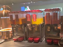 -牛YO寿喜烧·铁板烧和牛火锅自助(市府恒隆店)