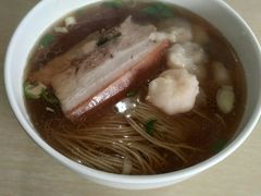 虾仁焖肉面-老西白点心店