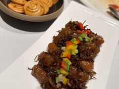 梅菜香酥扣肉配葱油饼-广州富力丽思卡尔顿酒店·丽轩·粤菜
