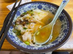 -无名氏宵夜小摊(祝家三姐妹馄饨店)