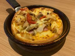 新奥尔良风情烤肉比萨-必胜客(大宁路店)