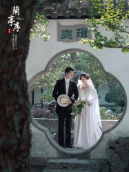 -樱花婚纱摄影