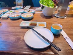 -明洞阿姨·韩式酱蟹烤肉·创意料理(三元桥店)