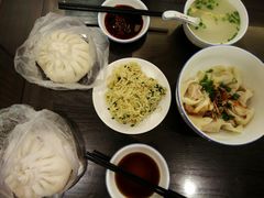 -不二心·鲜肉大包·海胆小笼汤包(二七广场店)