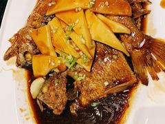 温式黄鱼烧年糕-柒园·三十年创意杭帮菜(龙湖滨江天街店)