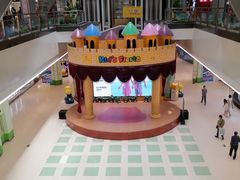 -燕莎友谊商城(金源店)