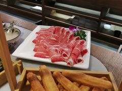 -尚尚仙·酸汤猪手·猪肚鸡火锅(华联万柳购物中心店)