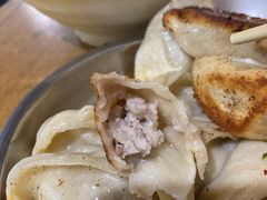 -黄阿姨锅贴大王(万航渡路店)