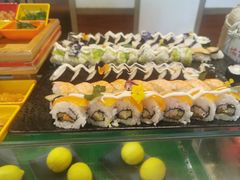 -大中华希尔顿酒店-念自助餐·嗨啤·小龙虾