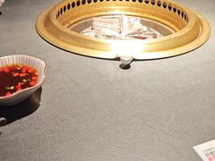 -铭牛烧肉·和牛海鲜自助(高新月牙湖店)