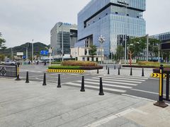 -广州市白云区图书馆