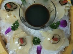 -老牌坊云南鱼豆花火锅(爱建店)