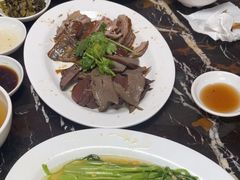 -乌文新澄海卤鹅店