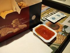 -麦当劳(新世纪环球中心店)