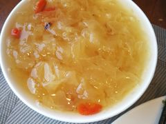 -南郊宾馆·风味自助餐厅·山东十六地市特色菜