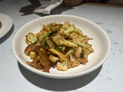 -关东小磨东北菜(漕河泾印象城店)