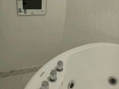 -广州花之恋城堡酒店