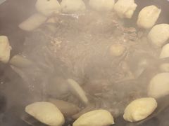 -鱼窝棚柴火铁锅炖(富山屯店)