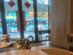 -星巴克(广州淘金路店)