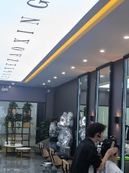 -藤野造型烫染·漂发